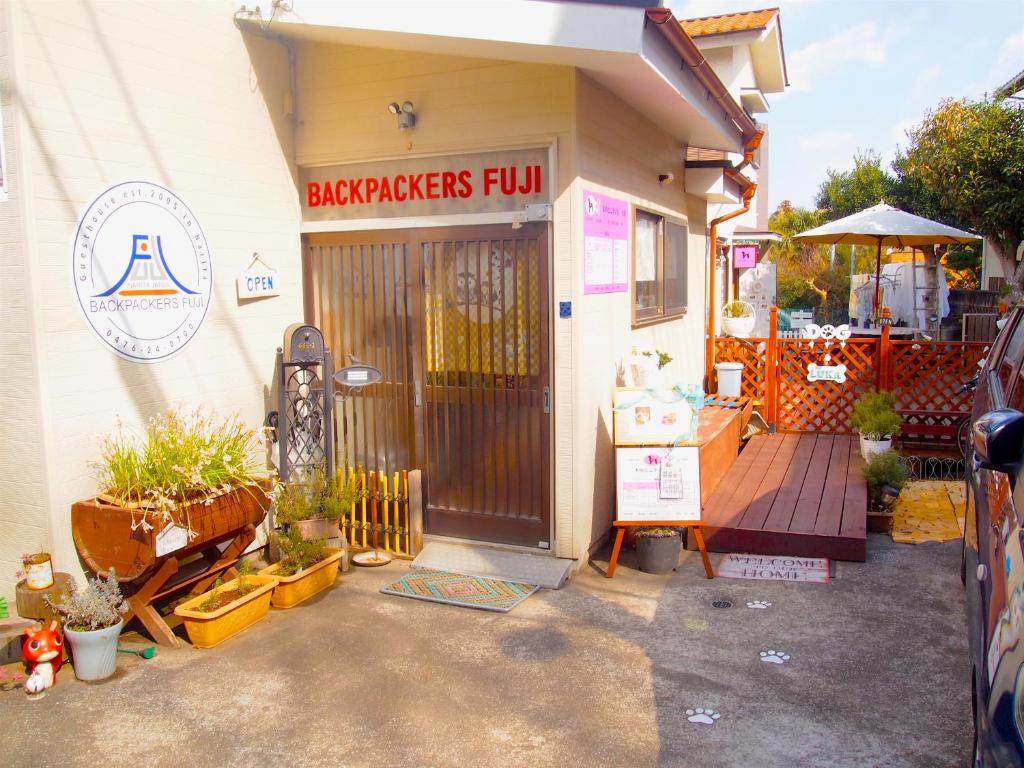 BACKPACKERS FUJI