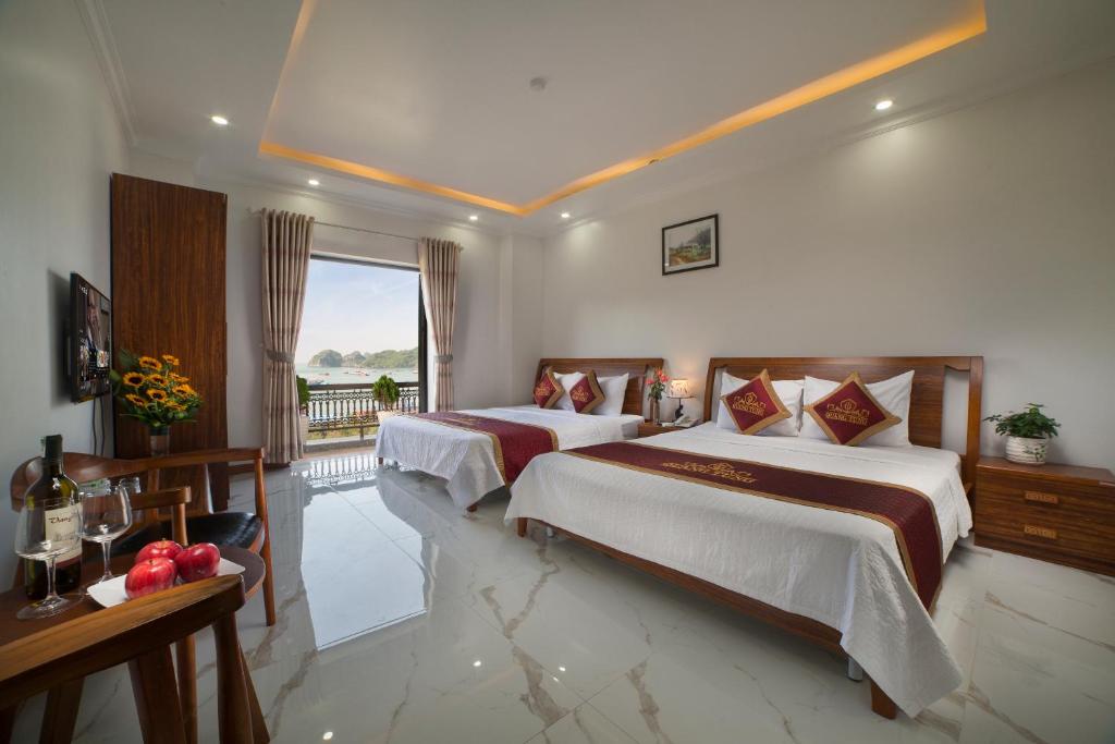 Imagen de la galería de Quang Tung Hotel, en Cat Ba