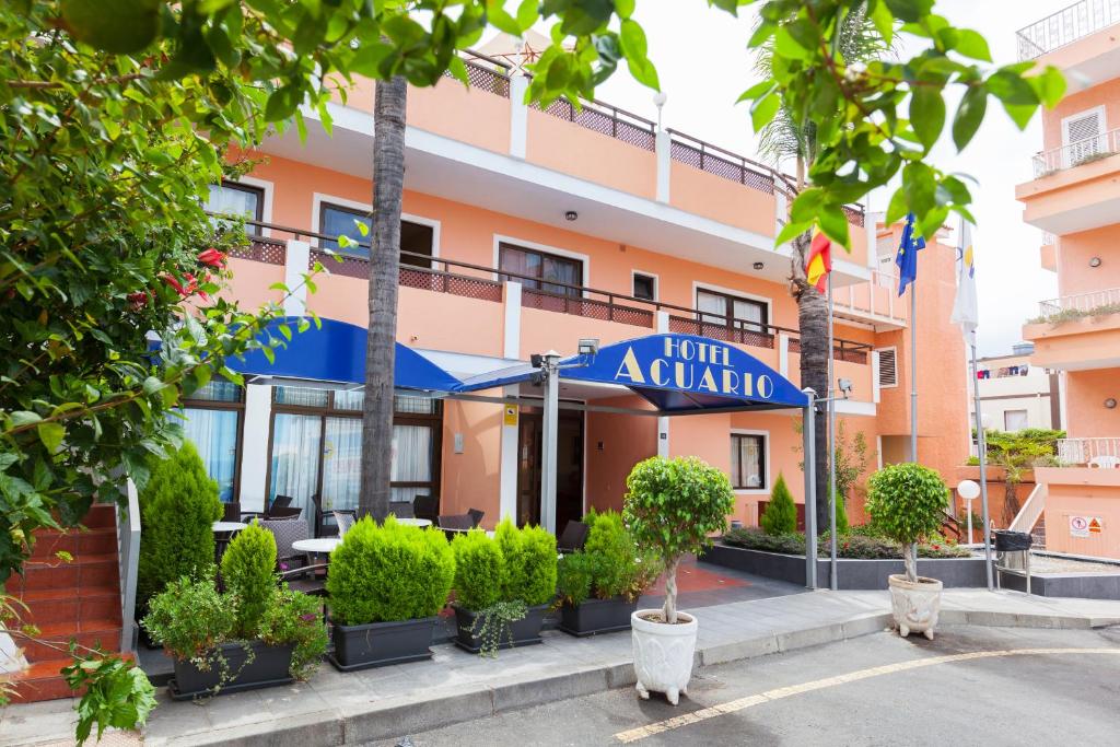 Budynek, w którym mieści się hotel