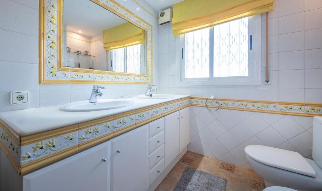 Fotografie z fotogalerie ubytování Apartamento en la playa La Mora, TarracoHomes v destinaci Tarragona