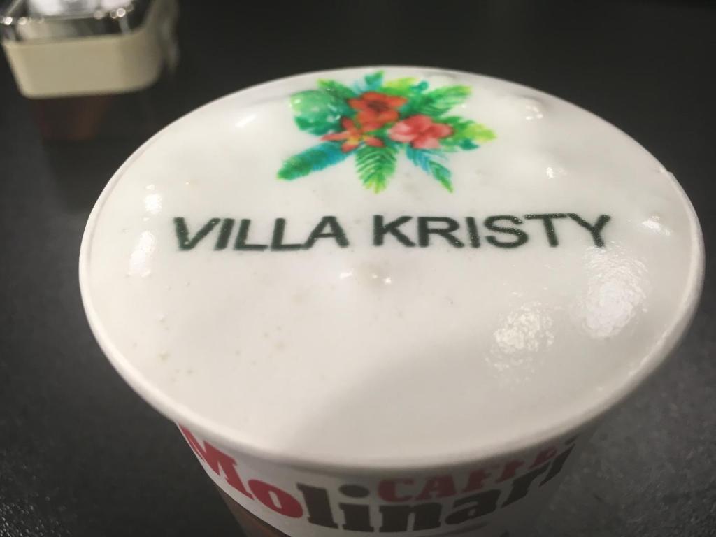 Fotografia z galérie ubytovania Afitos Villa Kristy v destinácii Afitos
