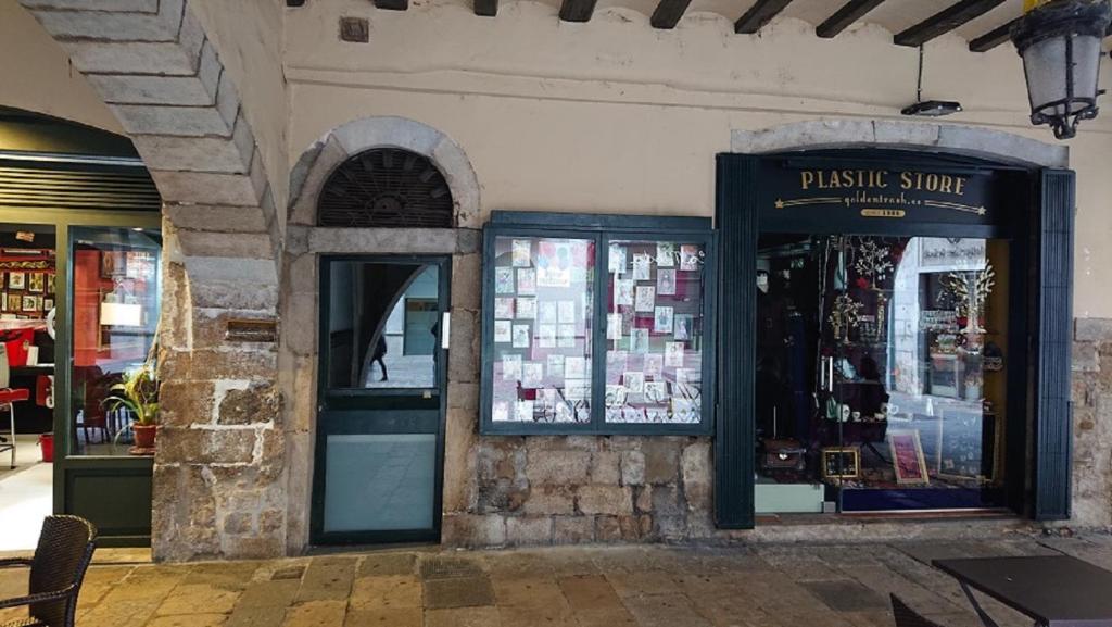 Fotografie z fotogalerie ubytování Bravissimo Plaça del Vi, Authentic Historic Apartment v destinaci Girona