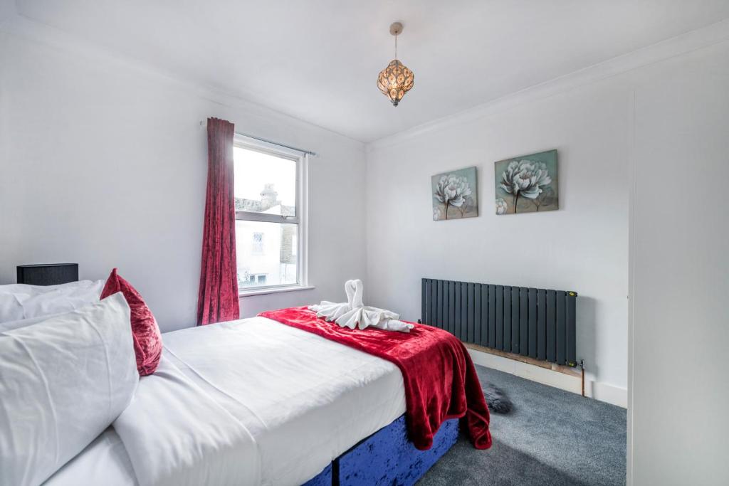 St James Apartment