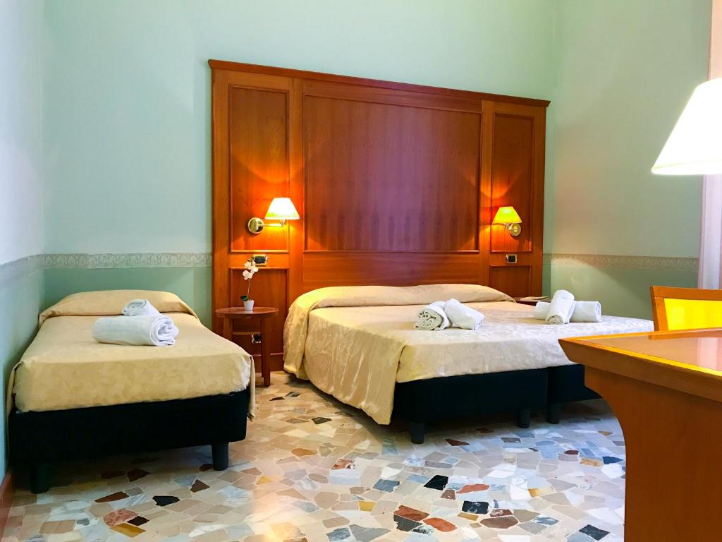 Hotel Antico Borgo - Triple Room