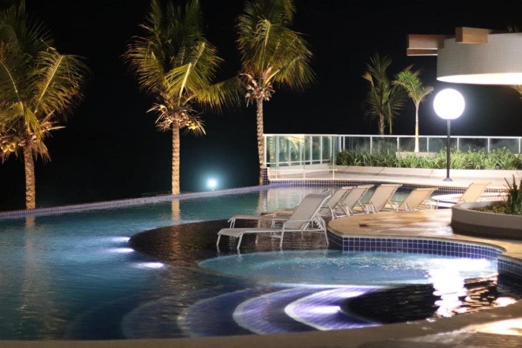 Bazén v ubytování Salinas Park Resort nebo v jeho okolí
