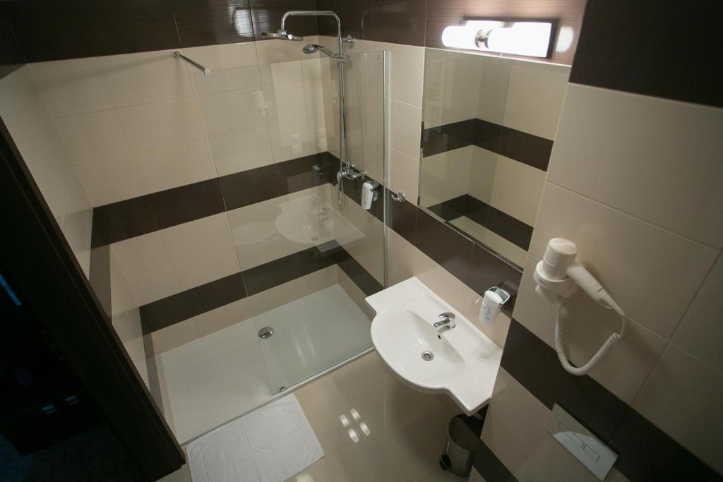 Hotel Luxor - Resim 44