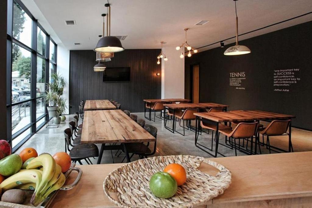فضای داخلی Family Apartment در تفلیس - تصویر ۳