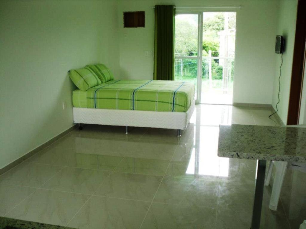  Paraíso do Santinho Apartamentos