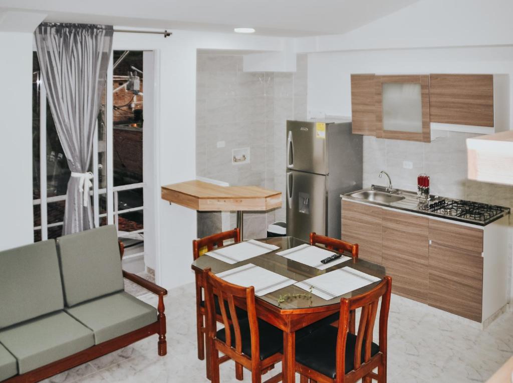 Buga Bello Apartamento 3 Habitaciones y Parqueadero - Three-Bedroom Apartment