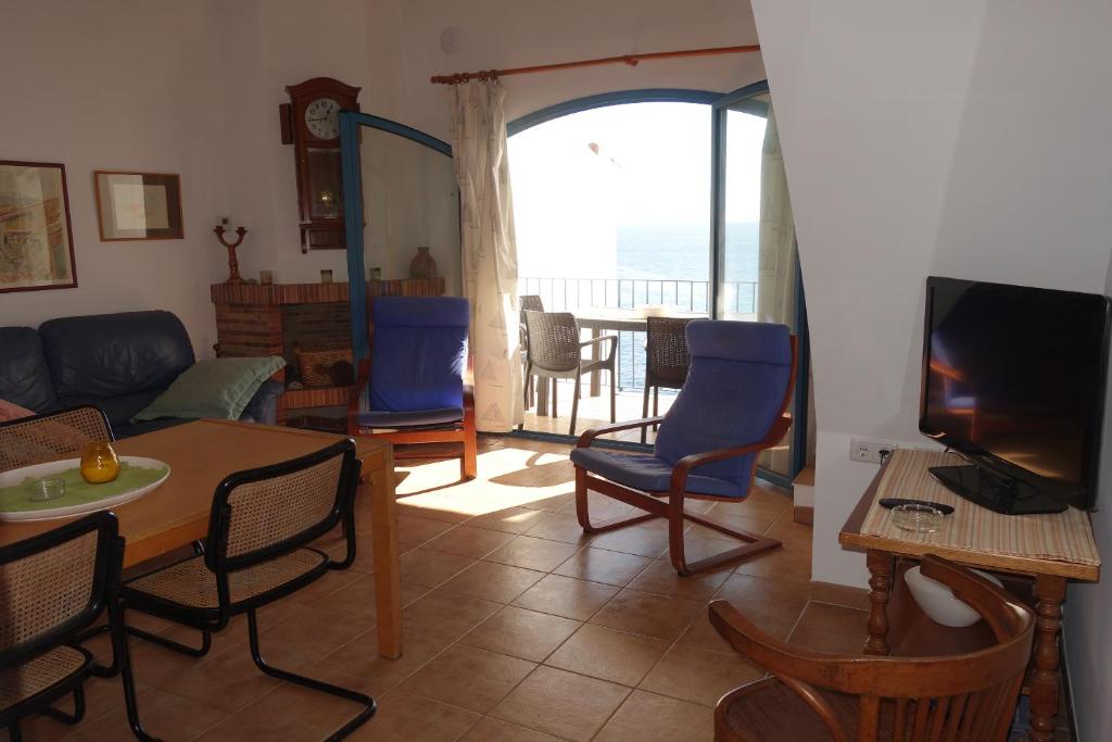 Fotografie z fotogalerie ubytování Duplex in front of the sea in Calella de Palafrugell -130 v destinaci Calella de Palafrugell