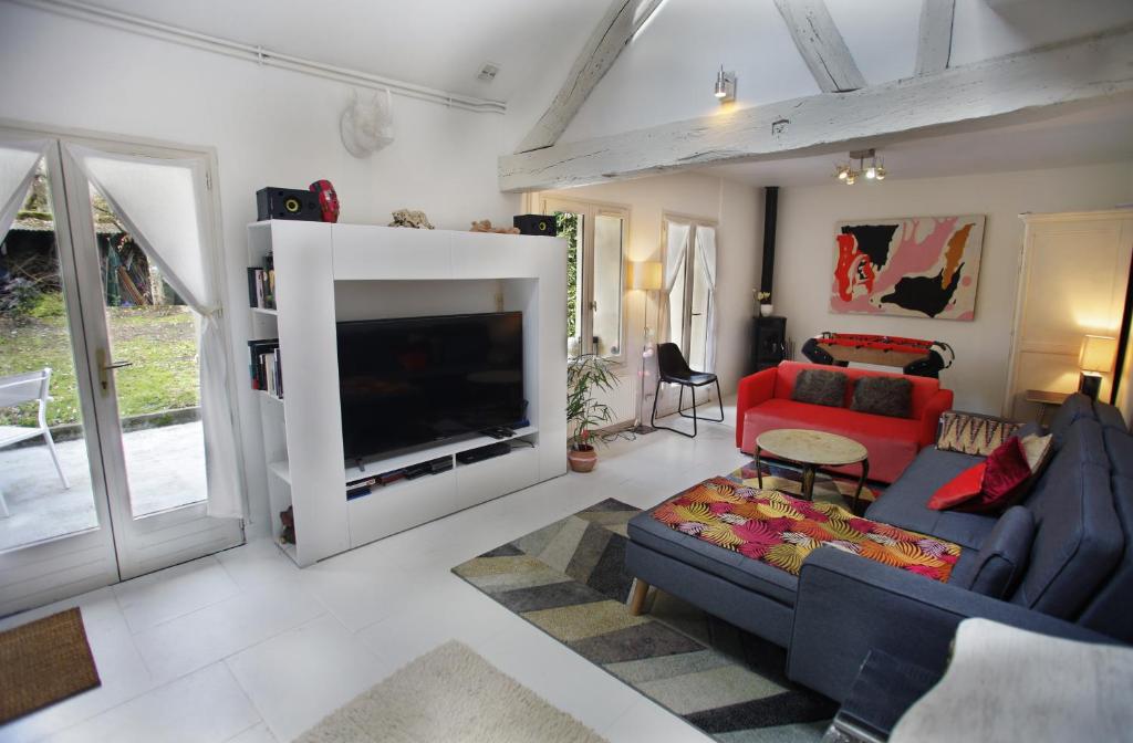 Jolie maison avec jardin clos - Fontainebleau Héricy, 40 min Paris