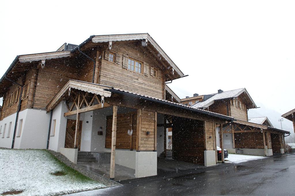 Kitzbuheler Alpen Residenz Top2 Hollersbach during the winter