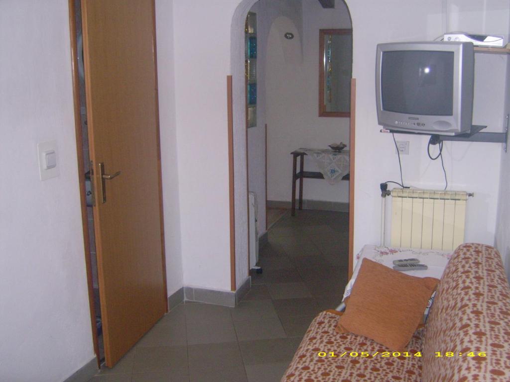 TV a/nebo společenská místnost v ubytování Materada 22