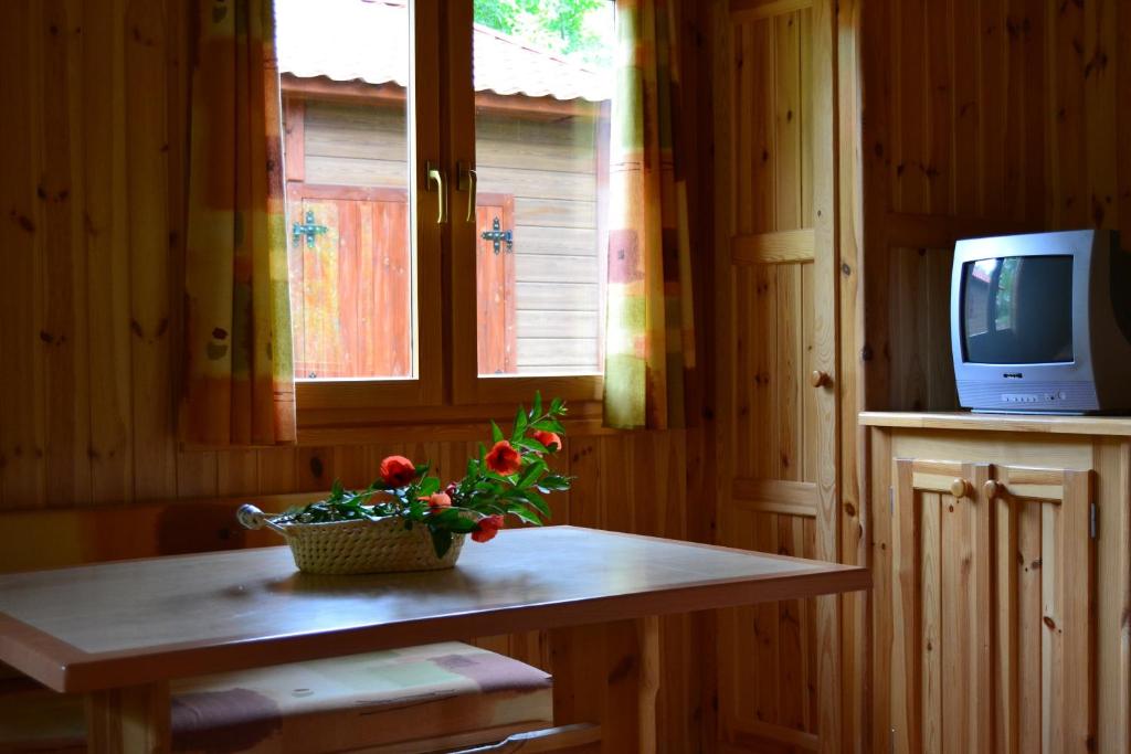 Camping Al-Bereka - Bungalow (4 Adults)