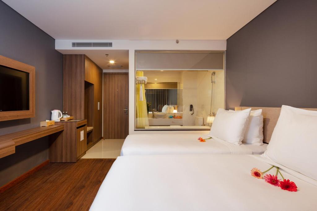 Phòng Deluxe Giường Đôi/2 Giường Đơn Nhìn Ra Thành Phố