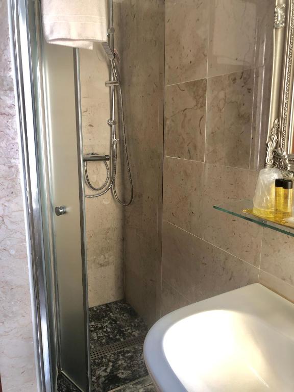Koupelna v ubytování Hotel Bolzano