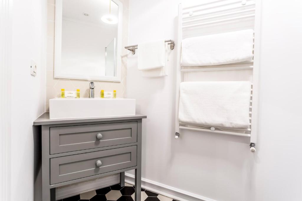 Matisse Bucharest Old Town - Resim 24