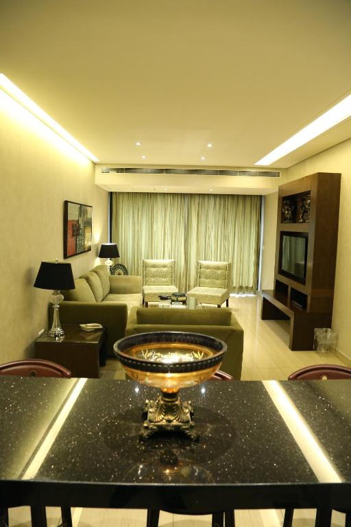 Posezení v ubytování Verdun Suites Hotel