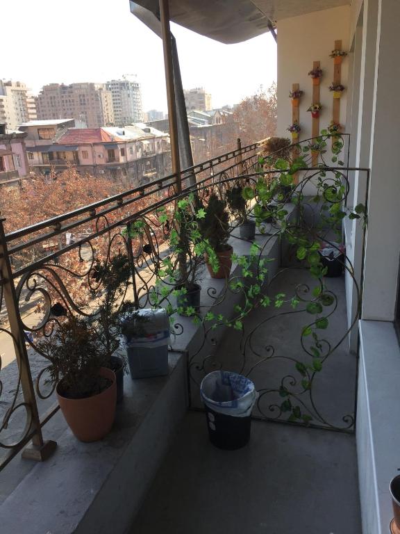 Balkón nebo terasa v ubytování Arm Hostel