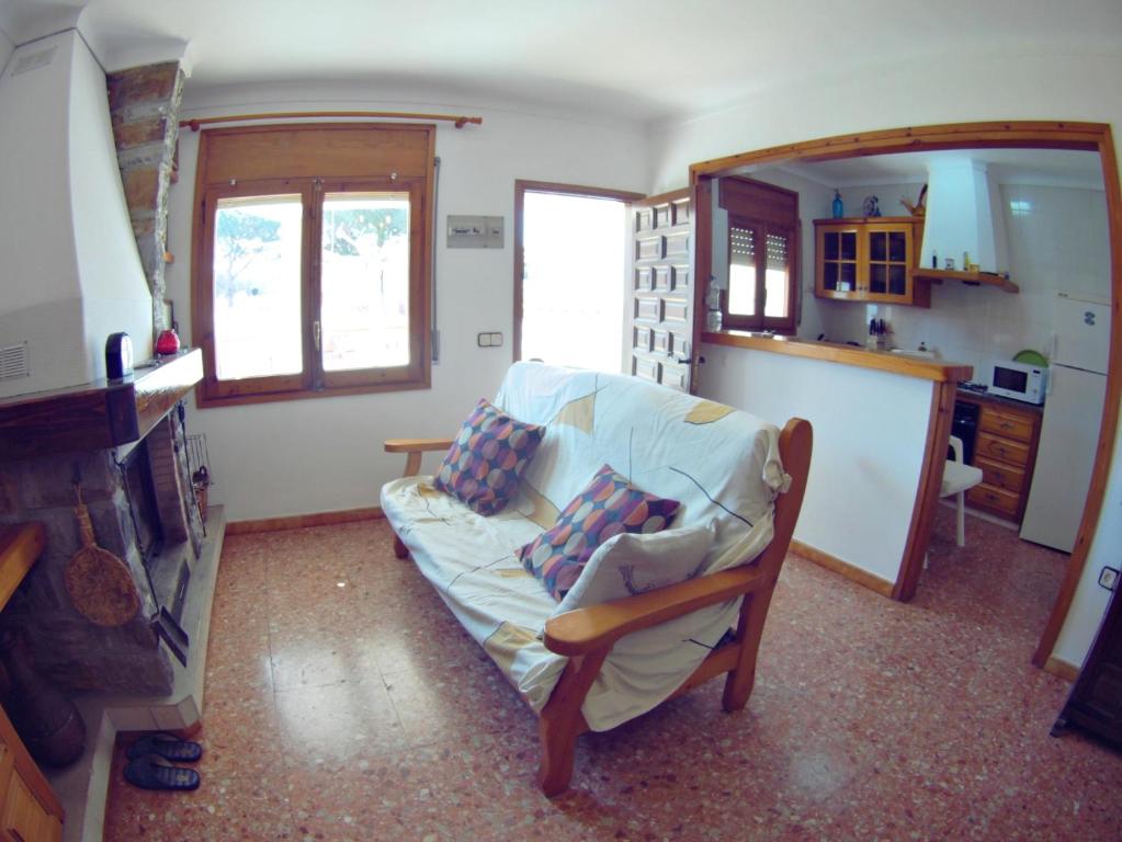 Kuchyňa alebo kuchynka v ubytovaní VACAY Apartamento Montgo, agradable jardin! en Costa Brava l'Escala!