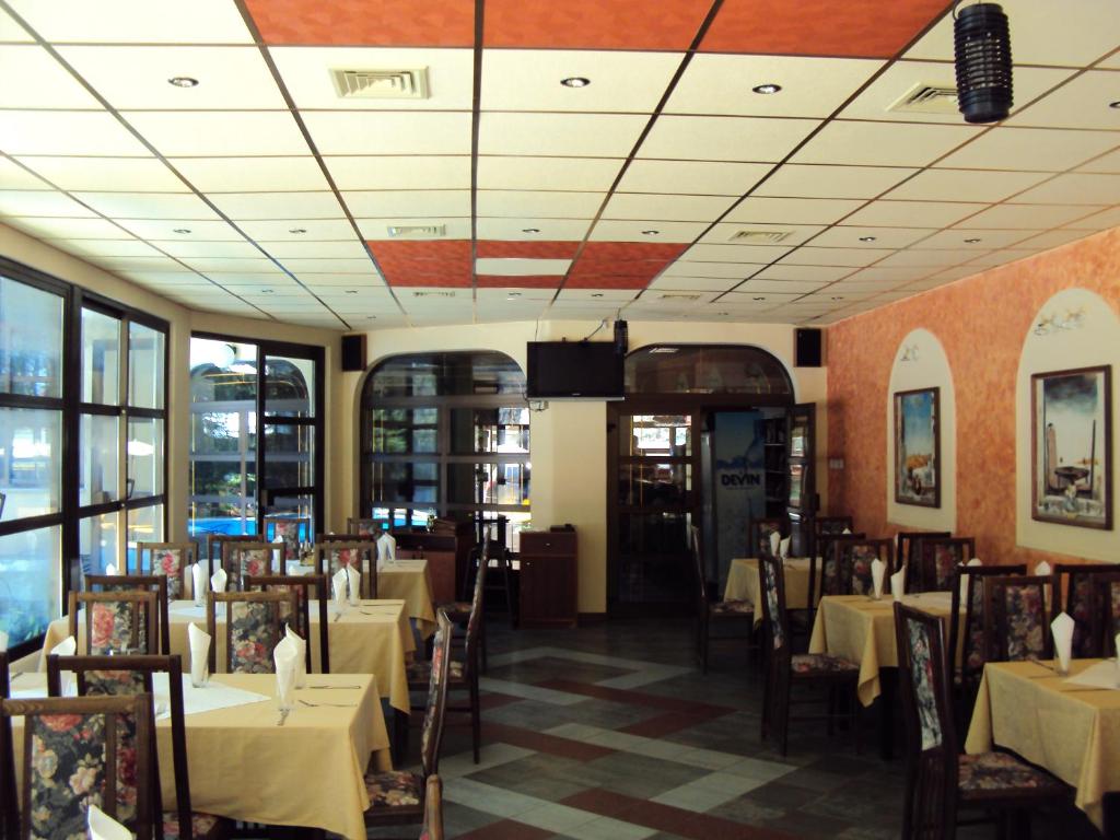 Restaurace v ubytování Hotel Sigma