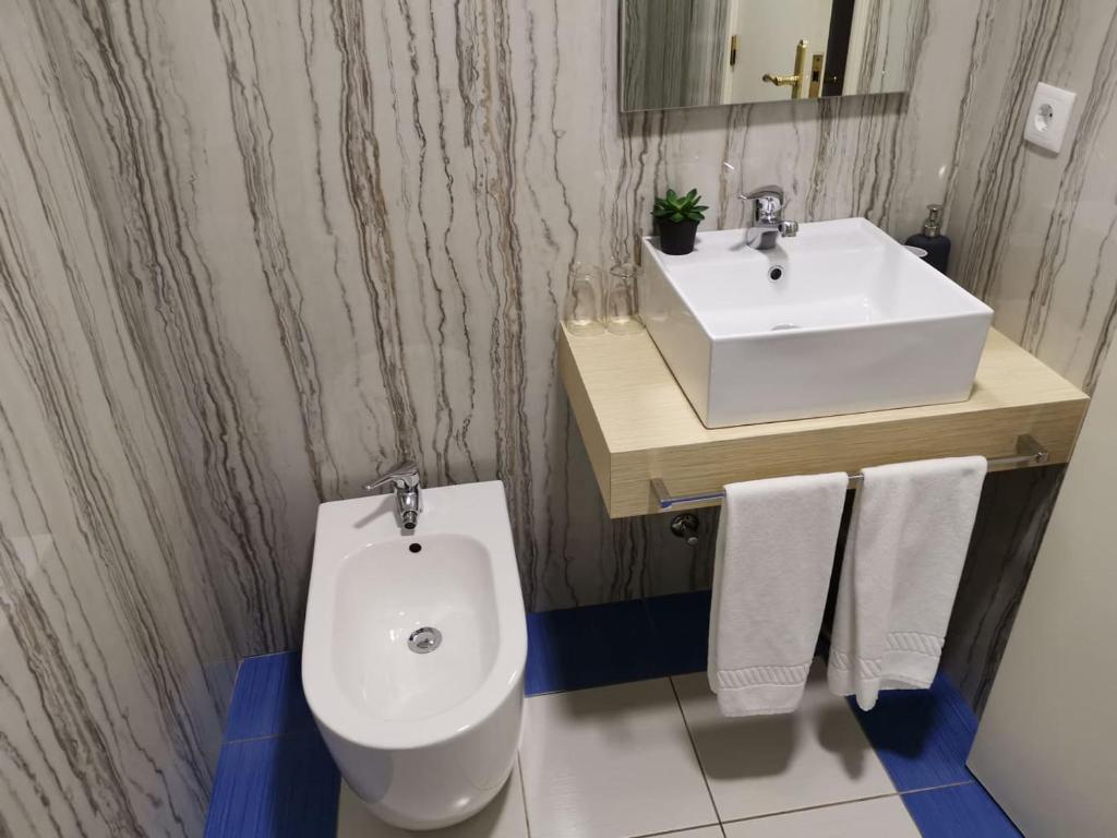 Hotel Residencial Dora - 7