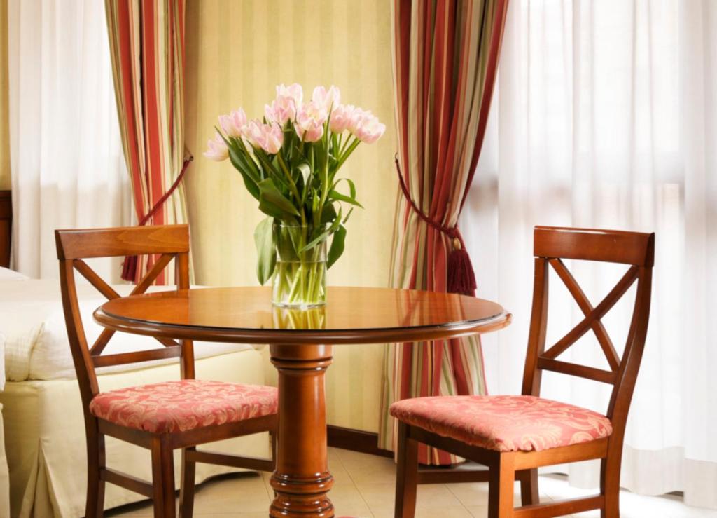 UNA Hotels Hotel & Residence Contessa Jolanda Milano - Resim 22