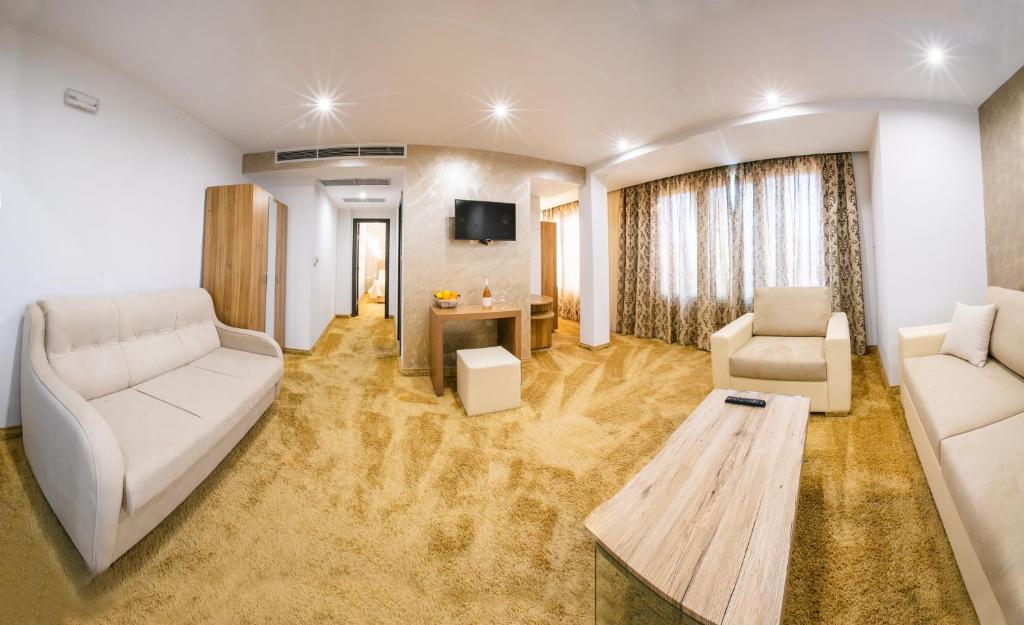 Posezení v ubytování Hotel Andon Angelov