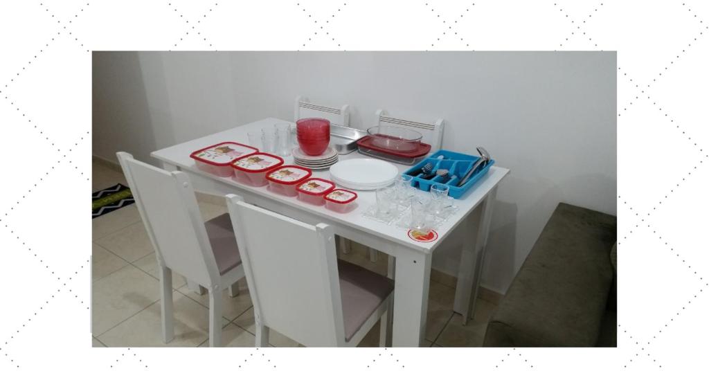  Praia Grande - Apto Novinho - 20 passos da praia