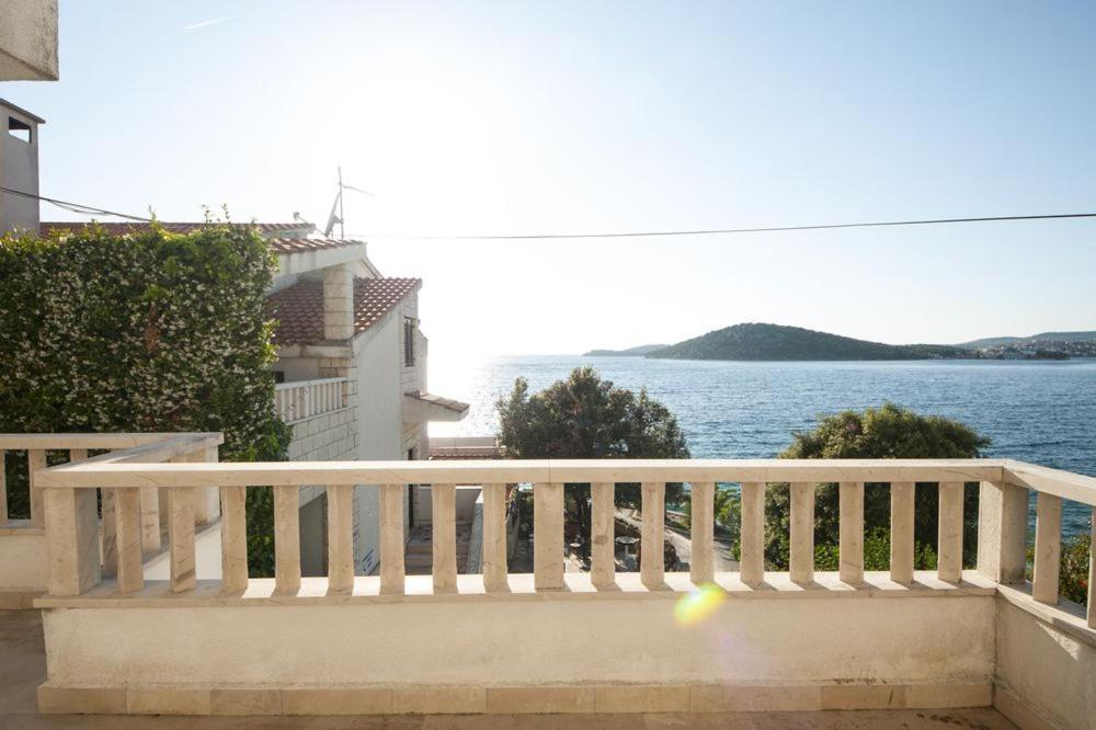Apartments Horizont - Two-Bedroom Apartment With Sea View