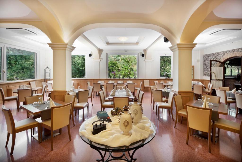 Restaurace v ubytování La Macchia