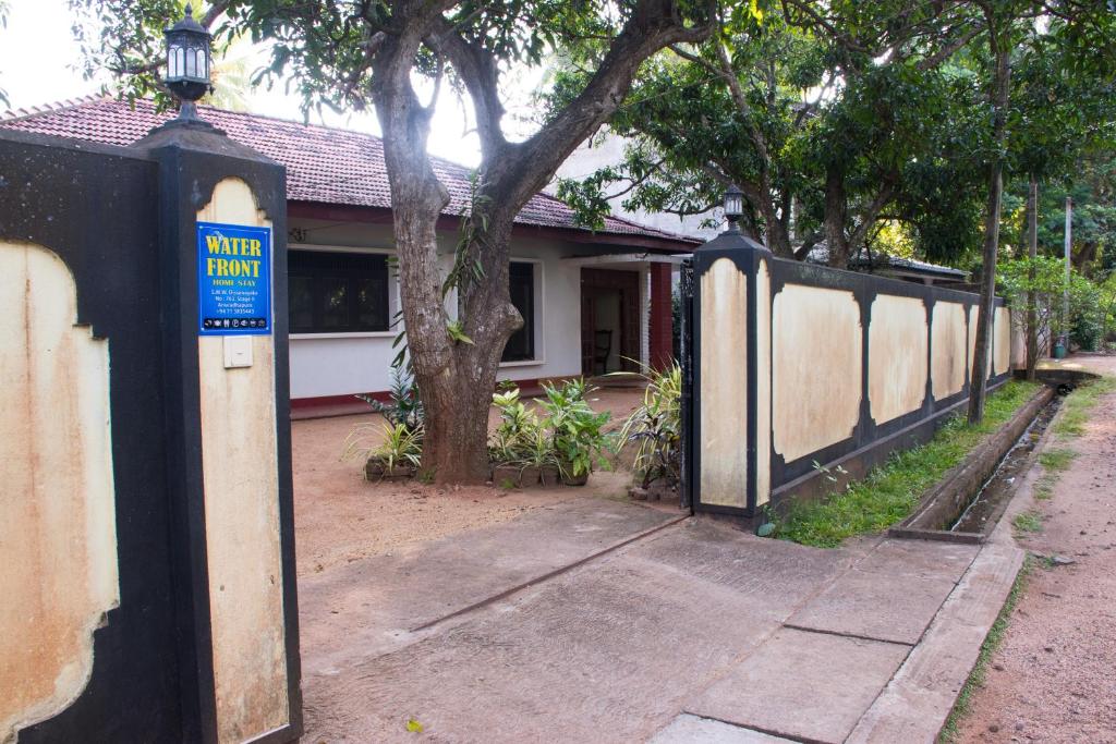 Water Front Home Stay and Resort - 19