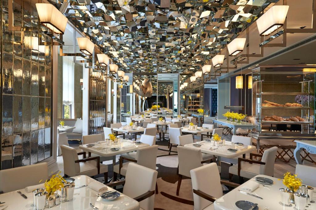 台北文華東方酒店餐廳或用餐的地方