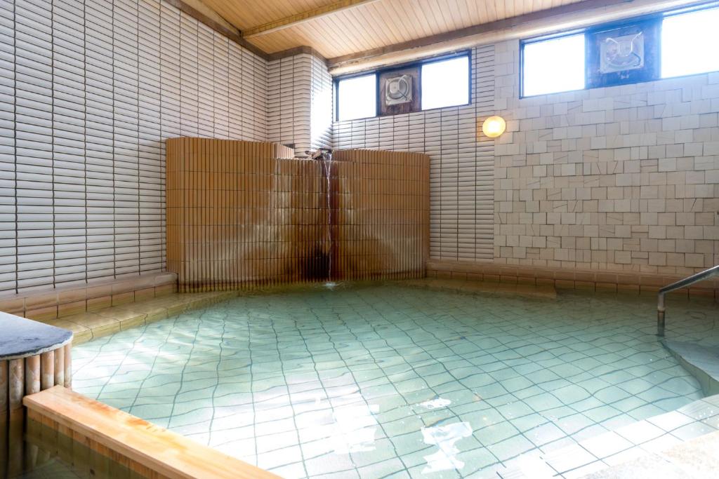 Bazén v ubytování Hotel Yudanaka nebo v jeho okolí