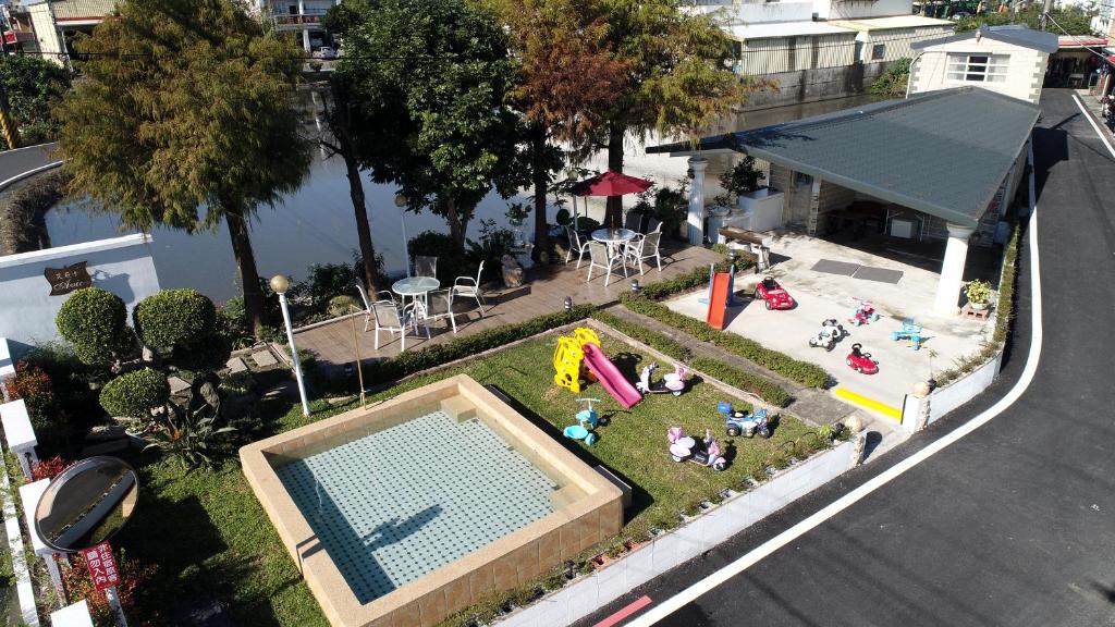 Piscina di Avica Homestay o nelle vicinanze