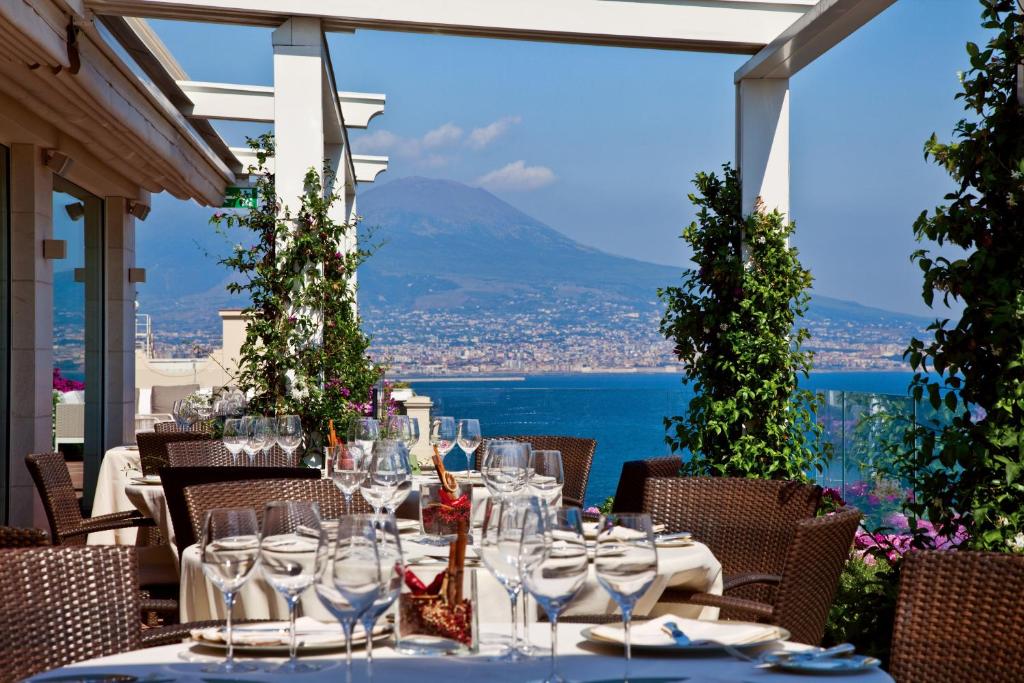 Grand Hotel Vesuvio - Resim 25