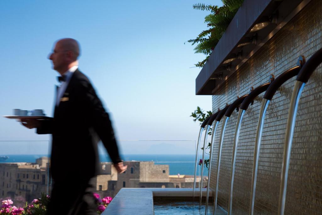 Ospiti di Grand Hotel Vesuvio