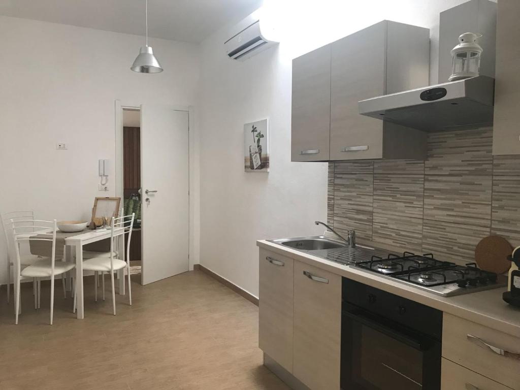 Kuchyňa alebo kuchynka v ubytovaní Casa Mapatrì