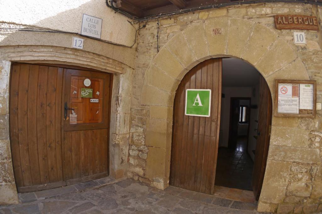 Fotografie z fotogalerie ubytování Albergue Restaurante de Artieda v destinaci Artieda