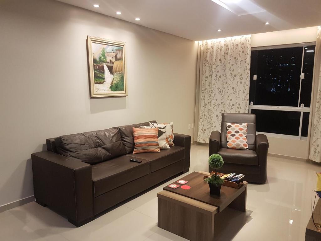  Apartamento de 3 quartos a 100 metros da Praia de Boa Viagem