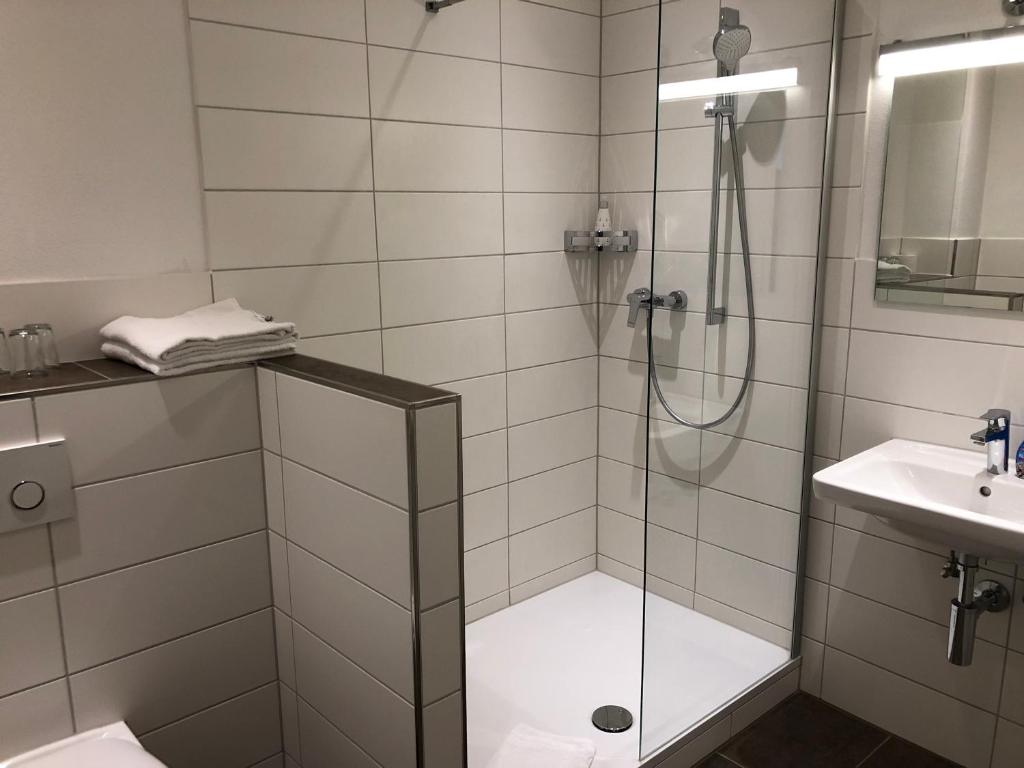 Koupelna v ubytování Hotel-Gasthof Flötzinger Bräu