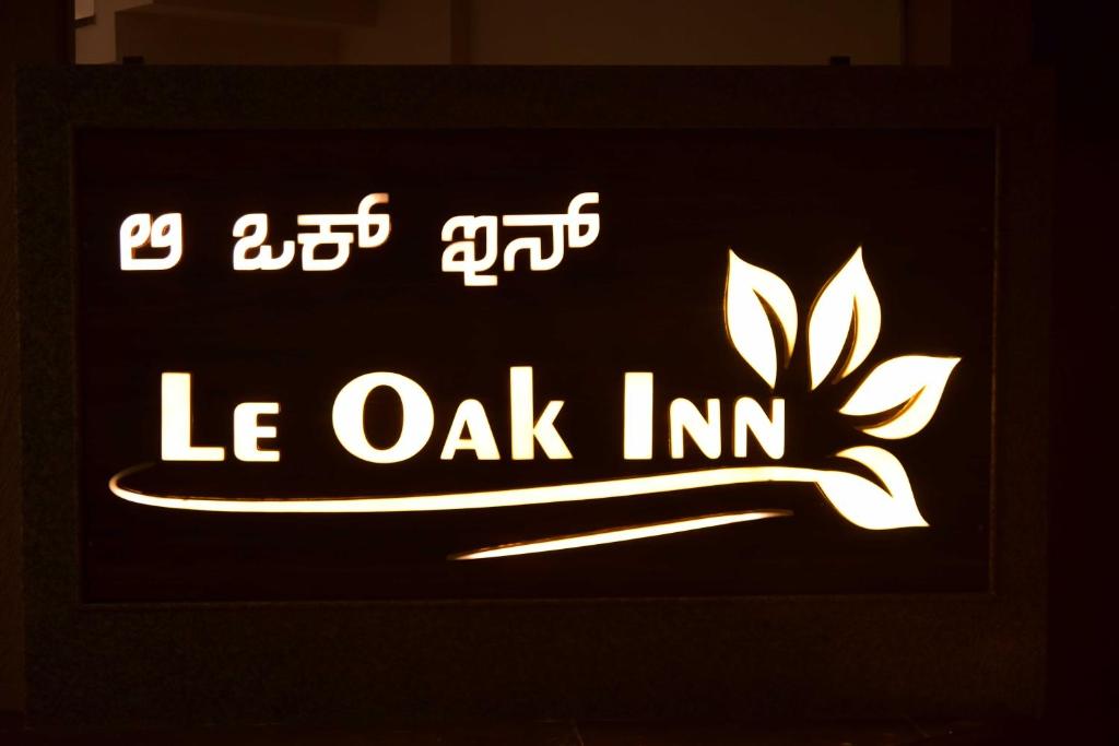 Certifikát, hodnocení, plakát nebo jiný dokument vystavený v ubytování Le Oak Inn