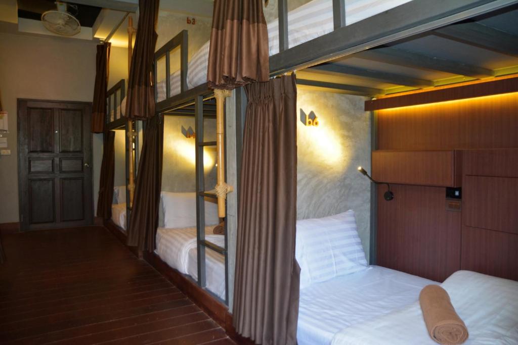 Aha Lanta Cozy Hostel - 5