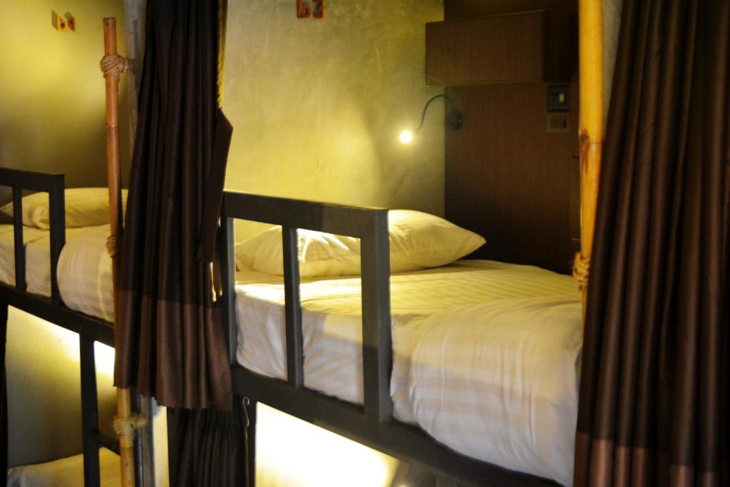 Aha Lanta Cozy Hostel - 3