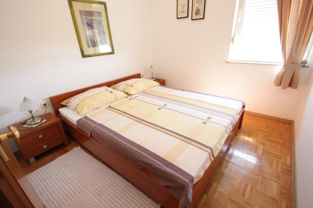 Postel nebo postele na pokoji v ubytování One-Bedroom Apartment Crikvenica 50