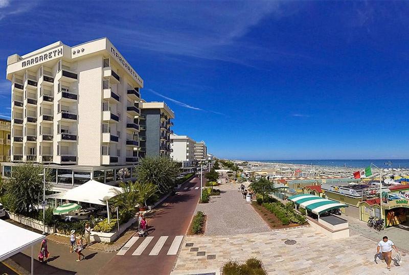 Nespecifikovaný výhled na moře nebo výhled na moře při pohledu z hotelu