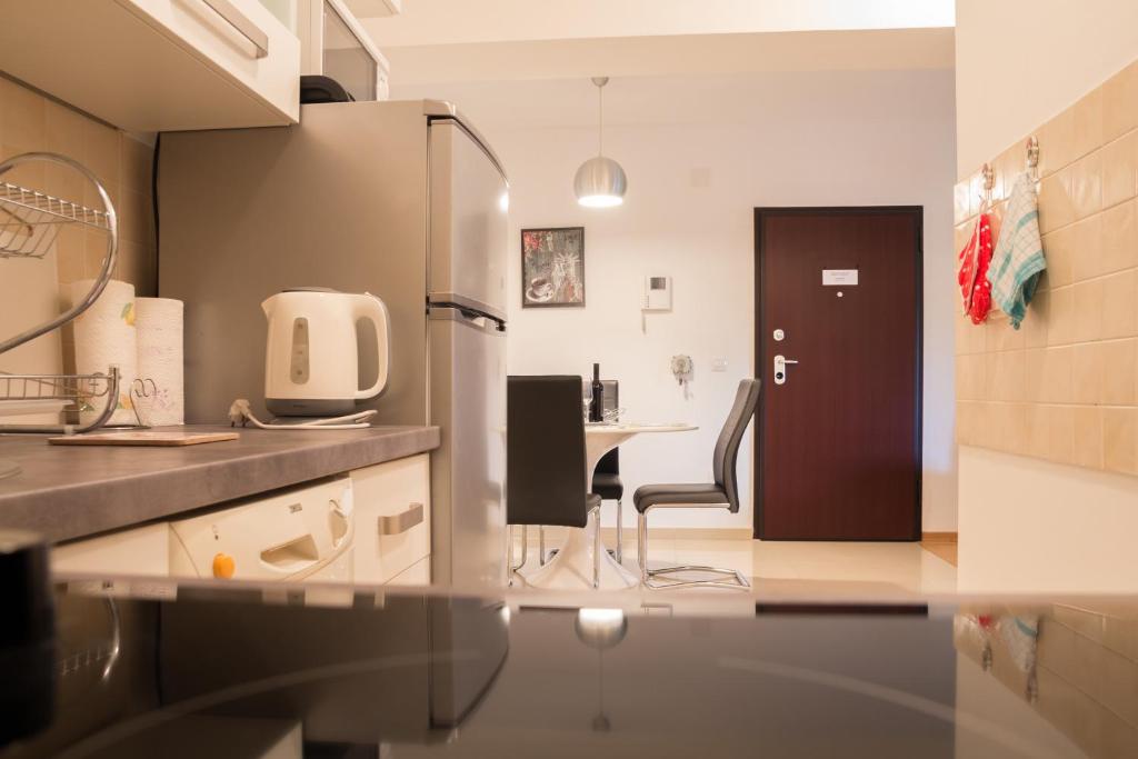 Кухня або міні-кухня у Apartment Gianluca