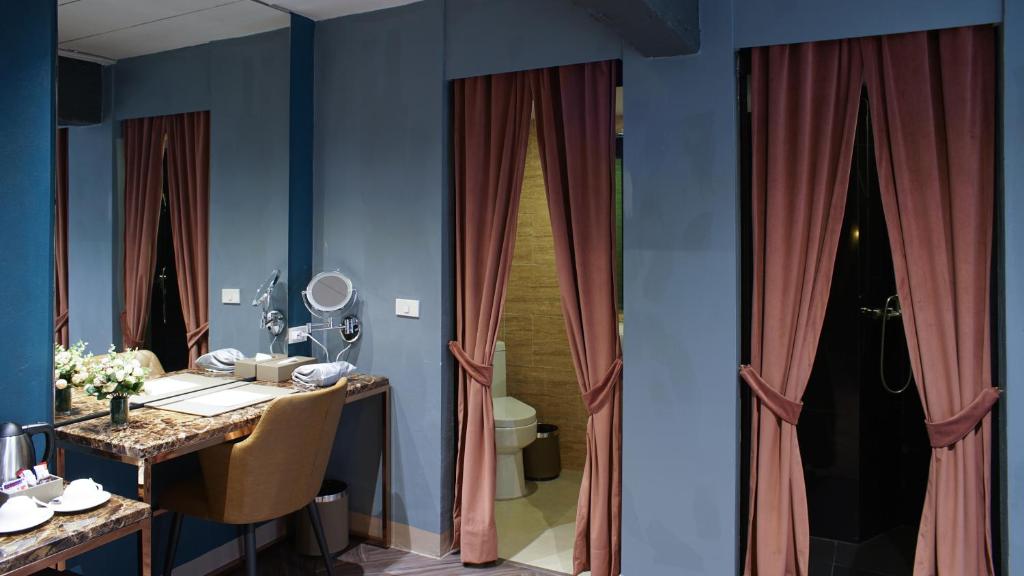 Ratchada Boutique Hotel - Superior King Room With City View