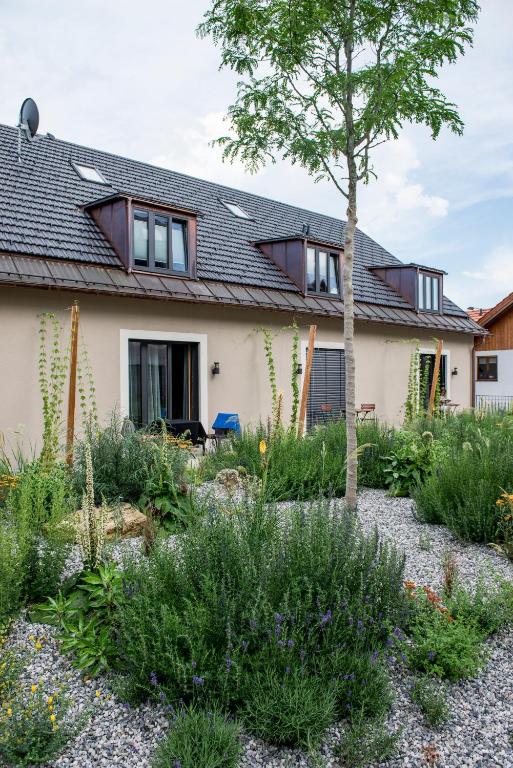 Zahrada ubytování Griesbräu zu Murnau