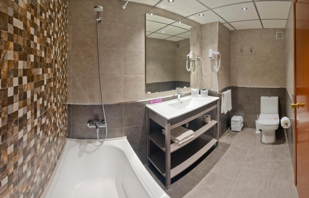 Voramar Cambrils - Tweepersoonskamer Met 1 Of 2 Bedden
